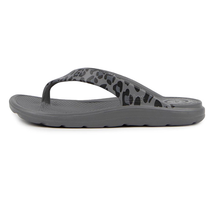 totes® SOLBOUNCE  Ladies Toe Post Grey Leopard Extra Image 3